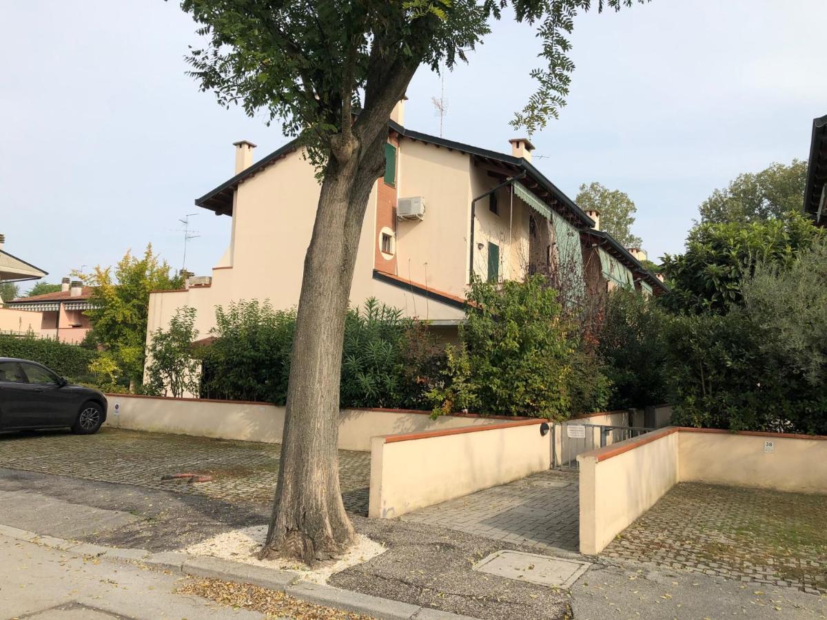 Appartamento Curato Con Giardino Marina Romea Zewnętrze zdjęcie